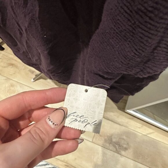 NWT- Free People “Ottoman Slouchy Tunic” (Black Raisin) - Size small - Picture 9 of 11